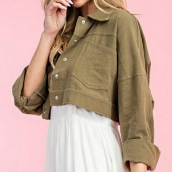 Cropped Utility Jacket - Picture 2 of 4